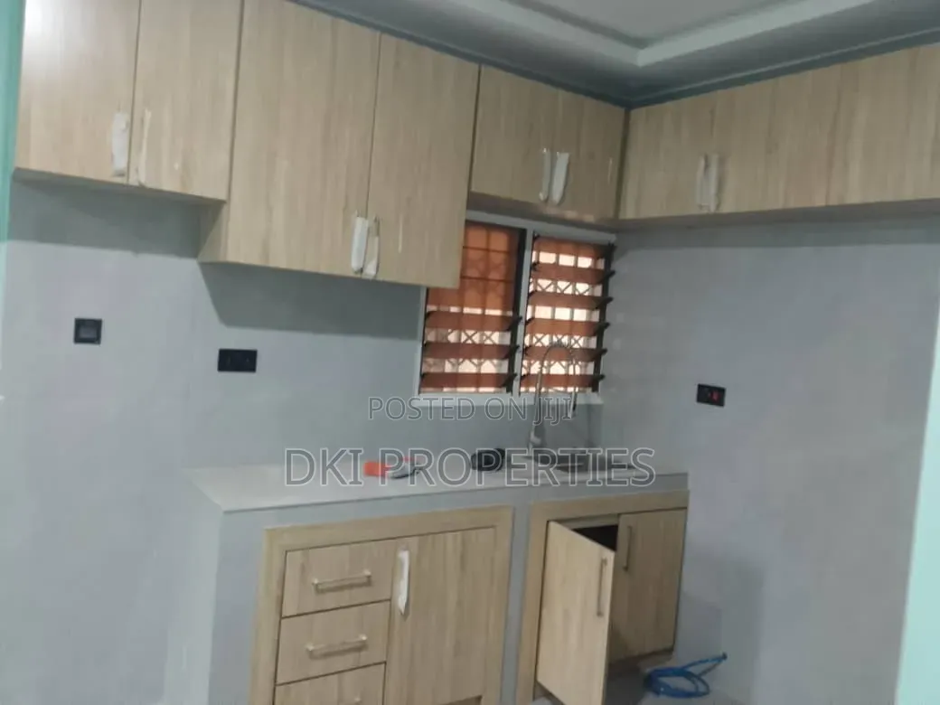 1bdrm Apartment in Dki Properties, Amrahia for rent