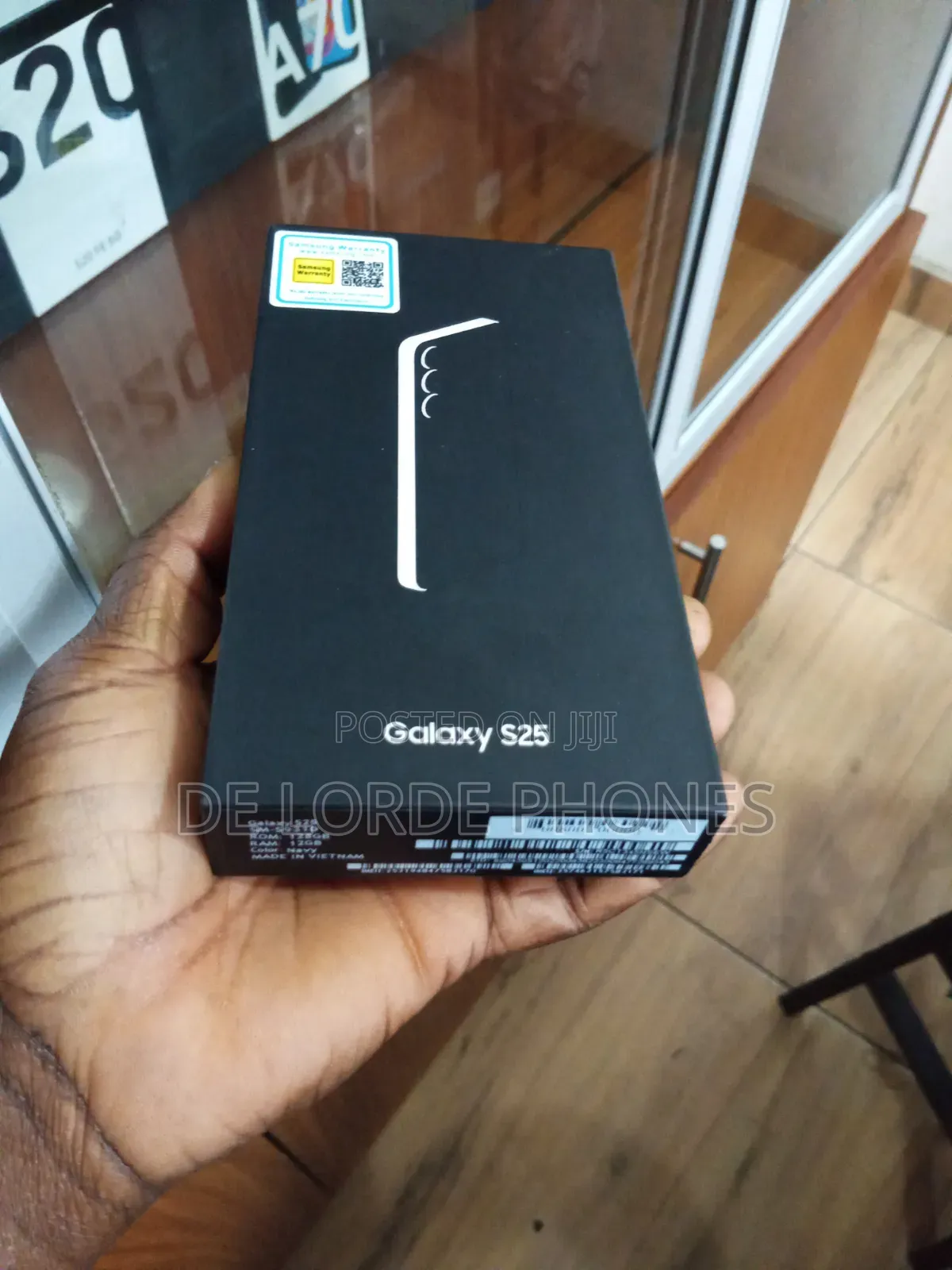 New Samsung Galaxy S25 128 GB Black