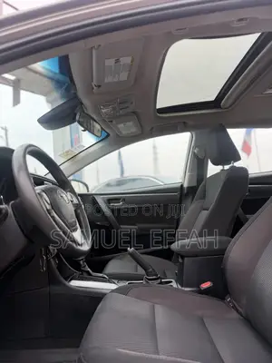 Toyota Corolla LE Eco (1.8L 4cyl 2A) 2019 Gray