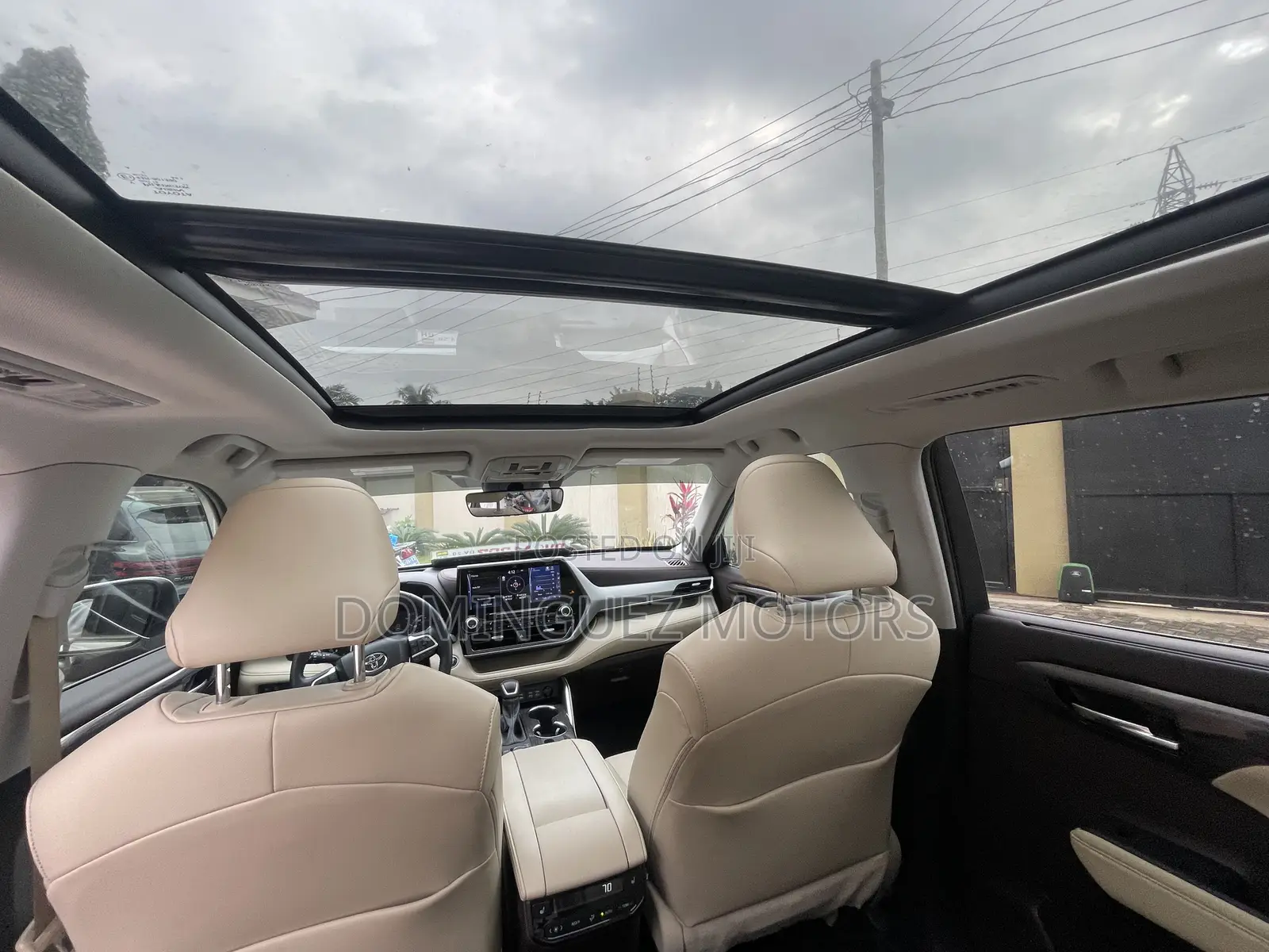 Toyota Highlander Platinum AWD 2023 White