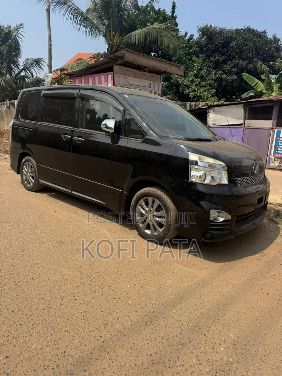 Toyota Voxy 2012 Black