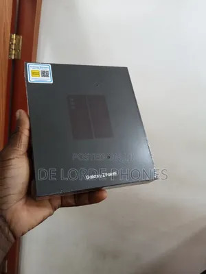 New Samsung Galaxy Z Fold 5 256 GB Black