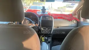 Nissan Note 2015 Burgundy