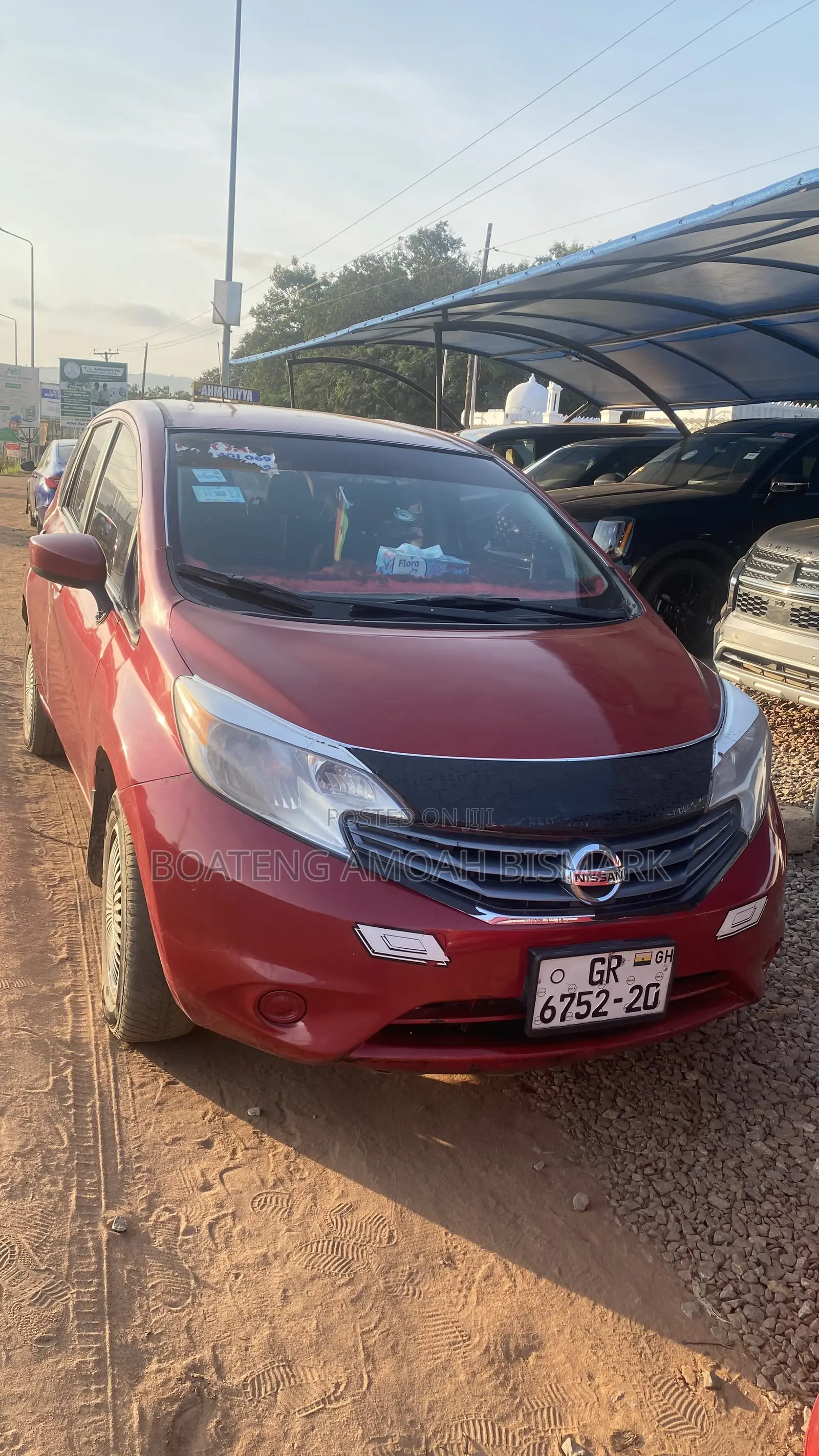 Nissan Note 2015 Burgundy