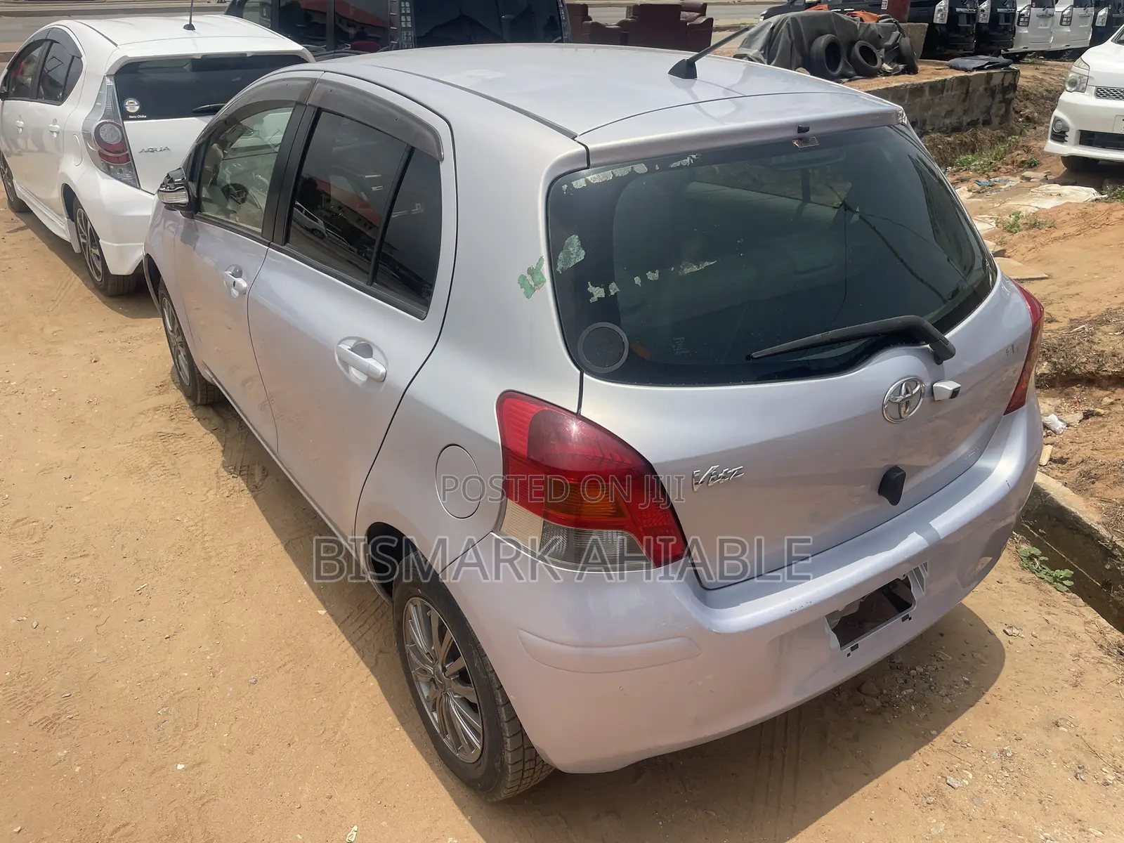 Toyota Vitz 1.3 AWD 5dr 2010 Silver