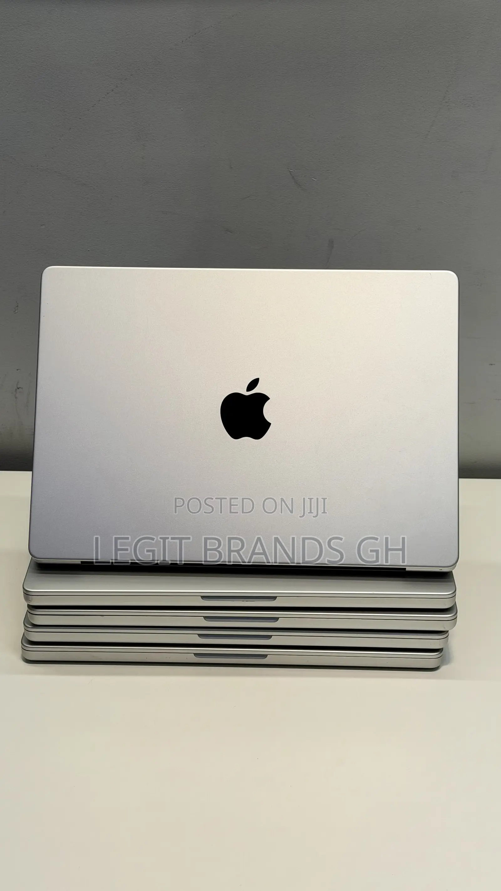 Laptop Apple MacBook Pro 2021 M1 16GB Apple M1 Pro SSD 512GB