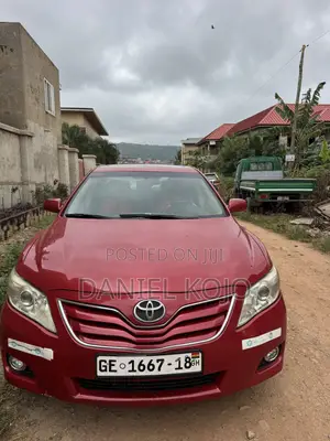 Toyota Camry 2011