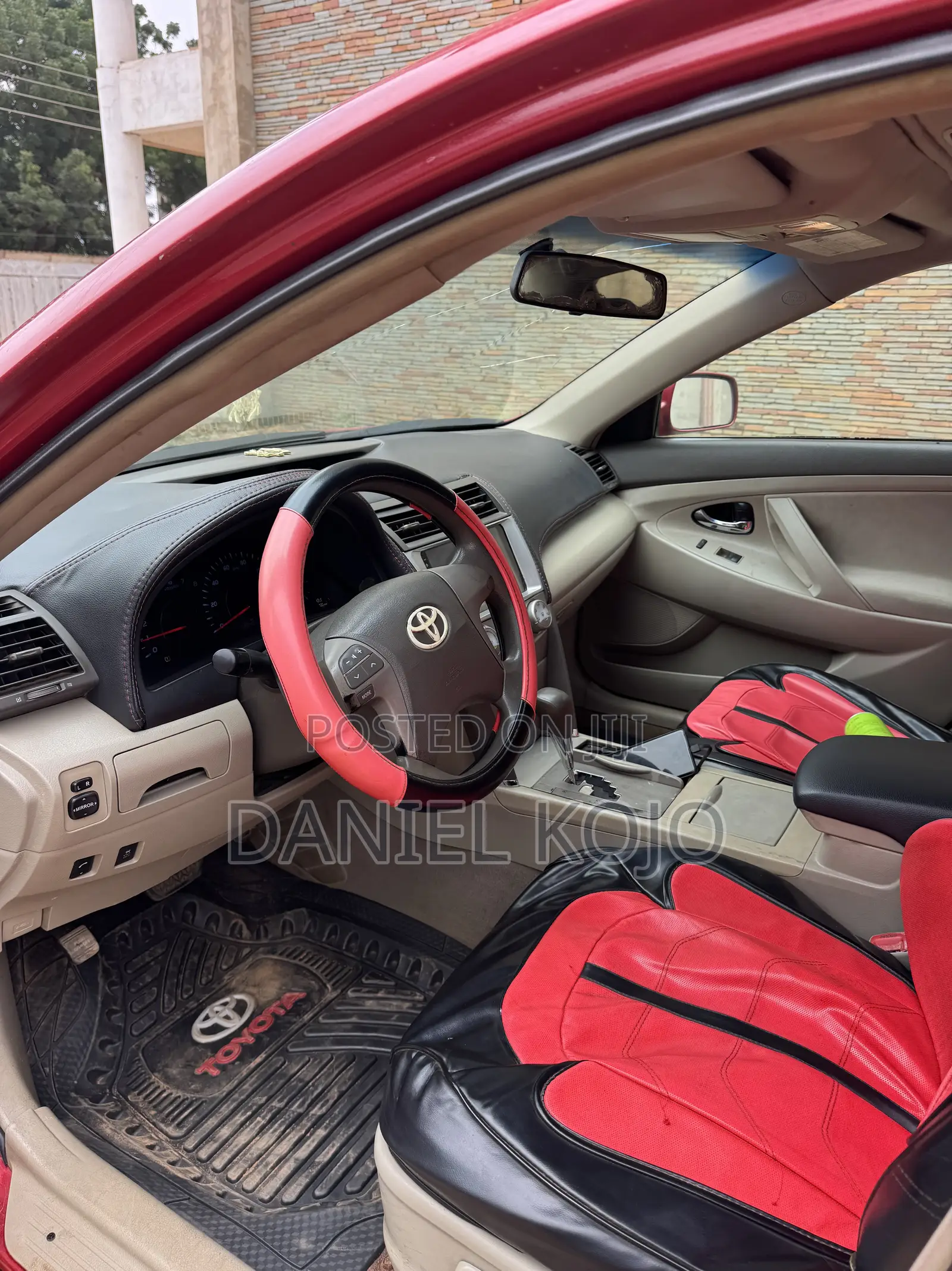 Toyota Camry 2011