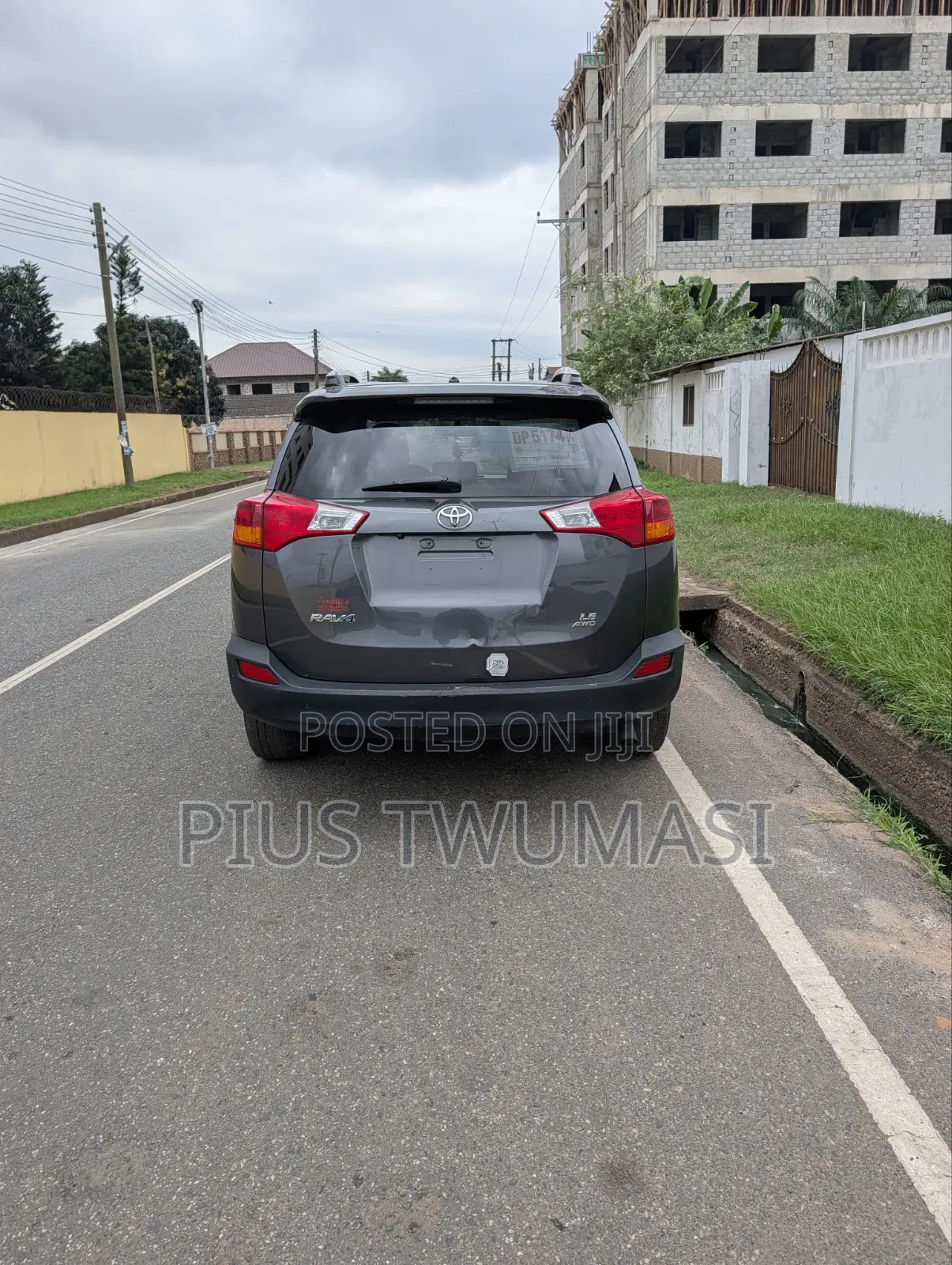 Toyota RAV4 LE 4dr SUV (2.5L 4cyl 6A) 2015 Black