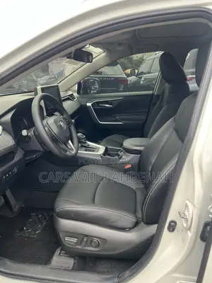 Toyota RAV4 2020 White