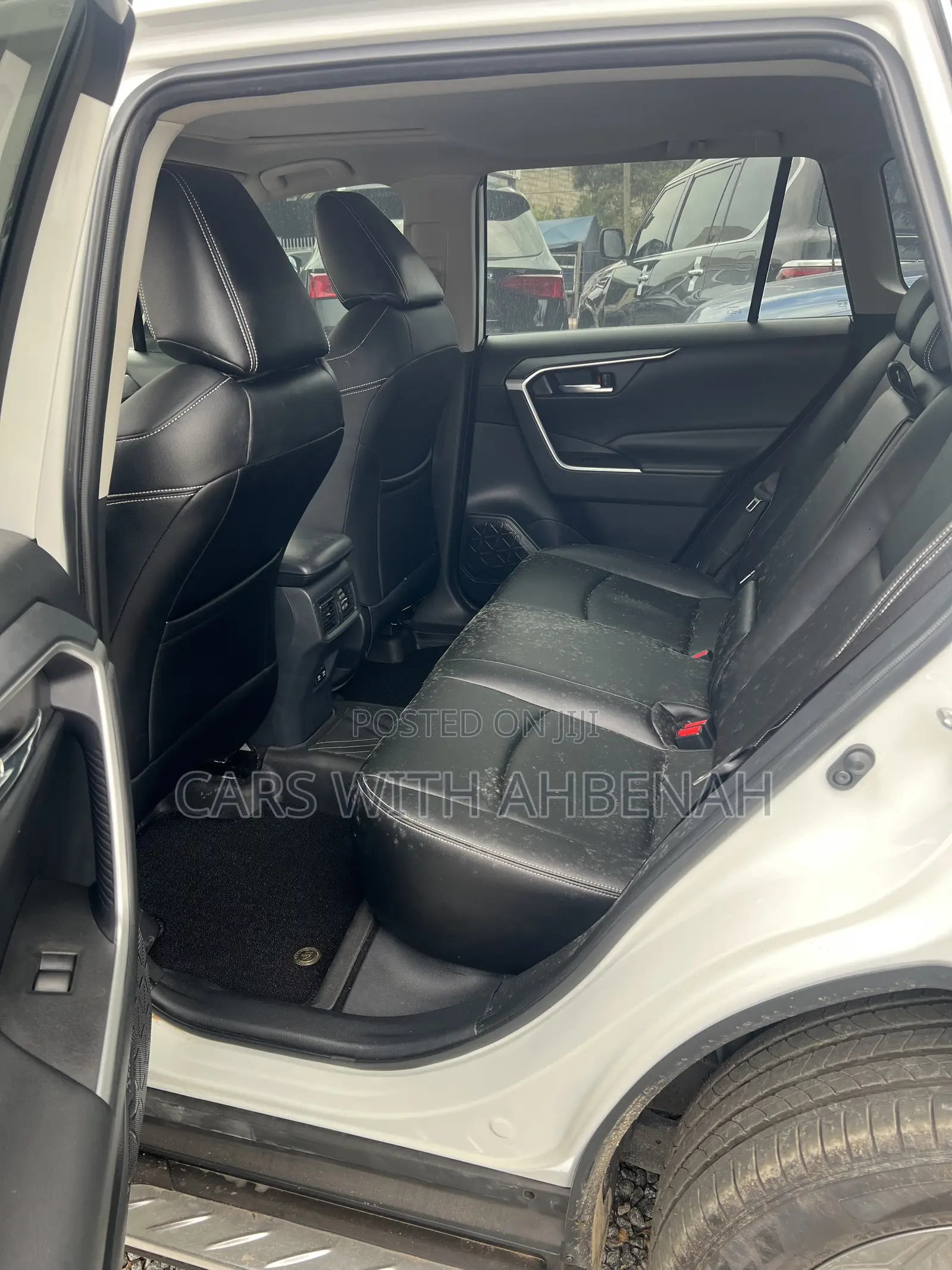 Toyota RAV4 2020 White
