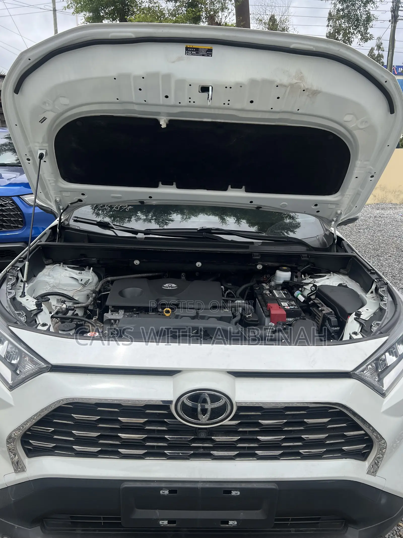 Toyota RAV4 2020 White