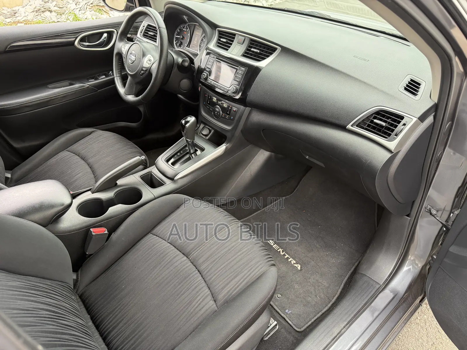 Nissan Sentra S 2018 Gray