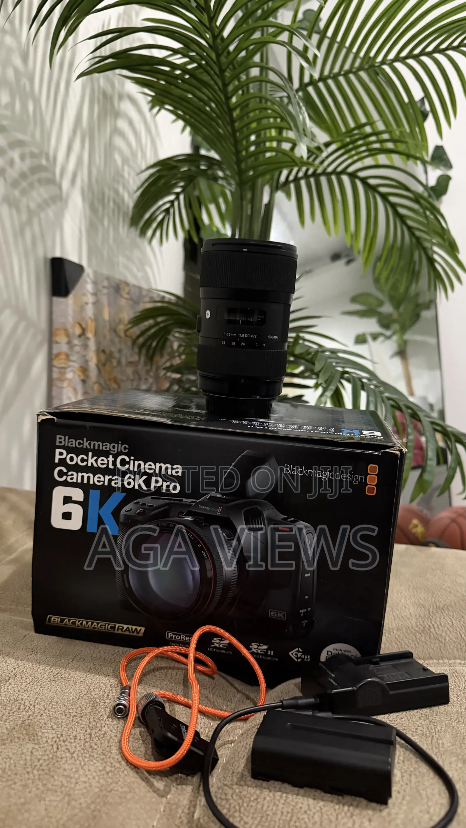 Black Magic Pocket Cinema Camera 6K PRO