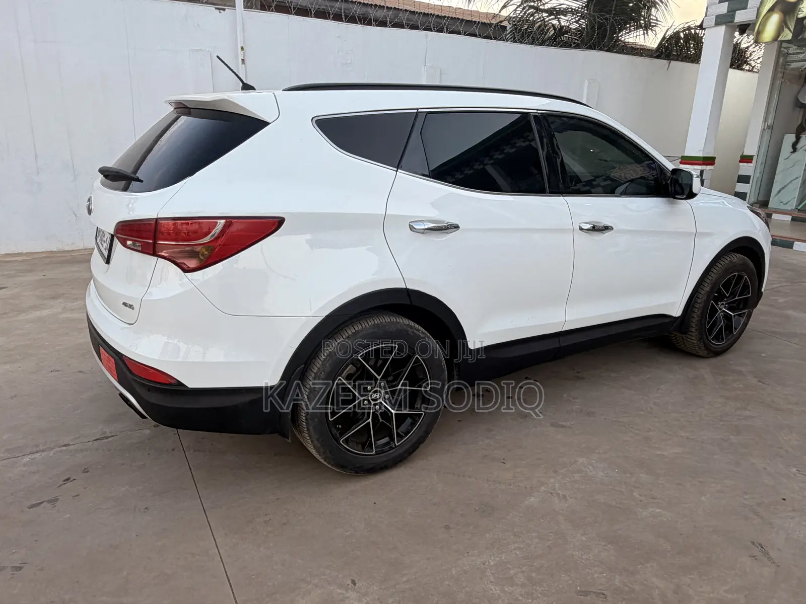 Hyundai Santa Fe Sport 2013 White