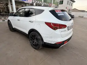 Hyundai Santa Fe Sport 2013 White