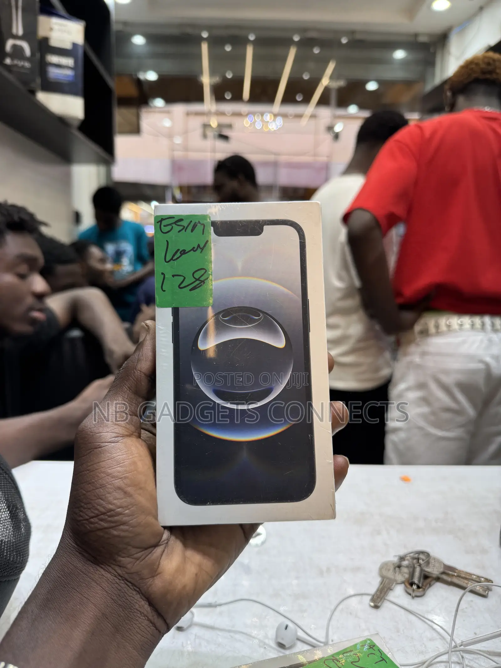 New Apple iPhone 16e 128 GB Black