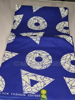 Circle and Triangle Small African Print in 6 Yards