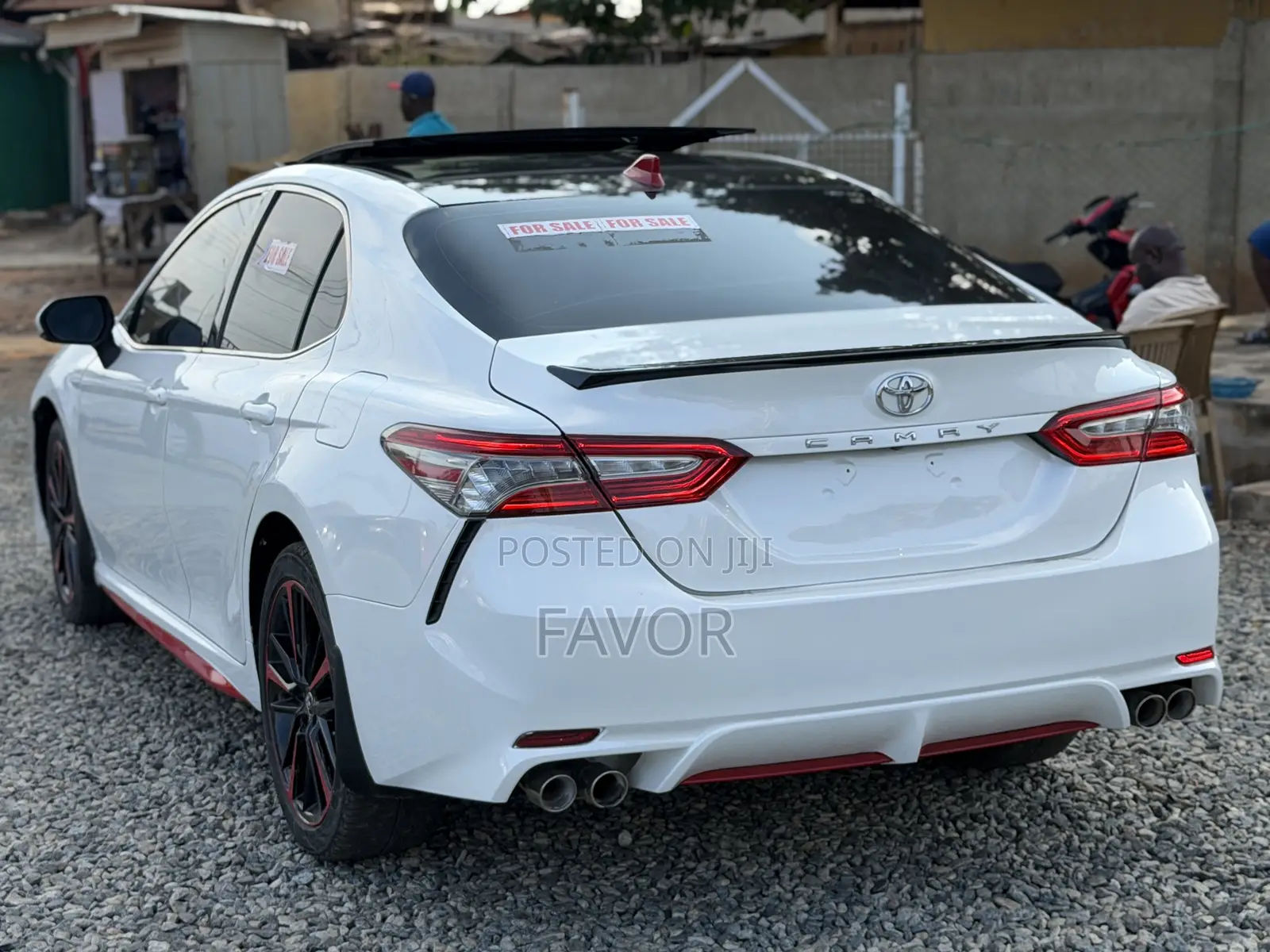 Toyota Camry XSE (2.5L 4cyl 8A) 2019 White