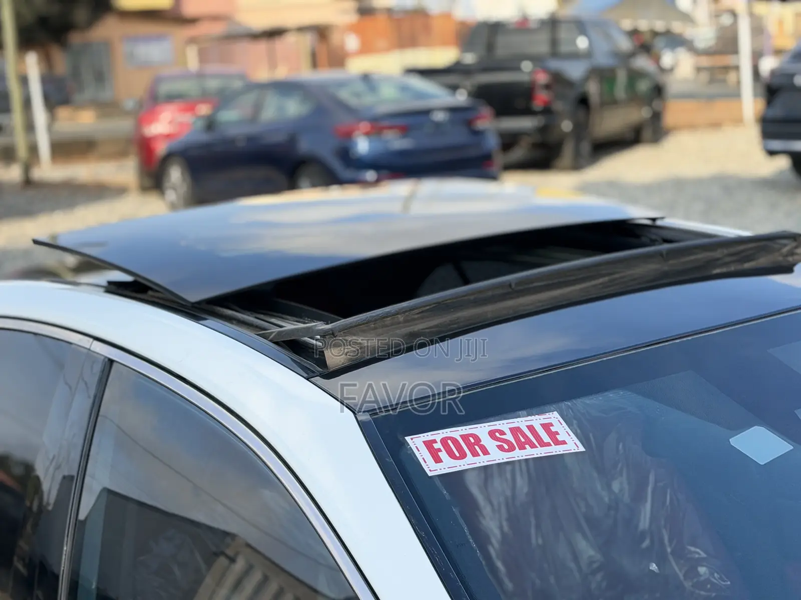 Toyota Camry XSE (2.5L 4cyl 8A) 2019 White