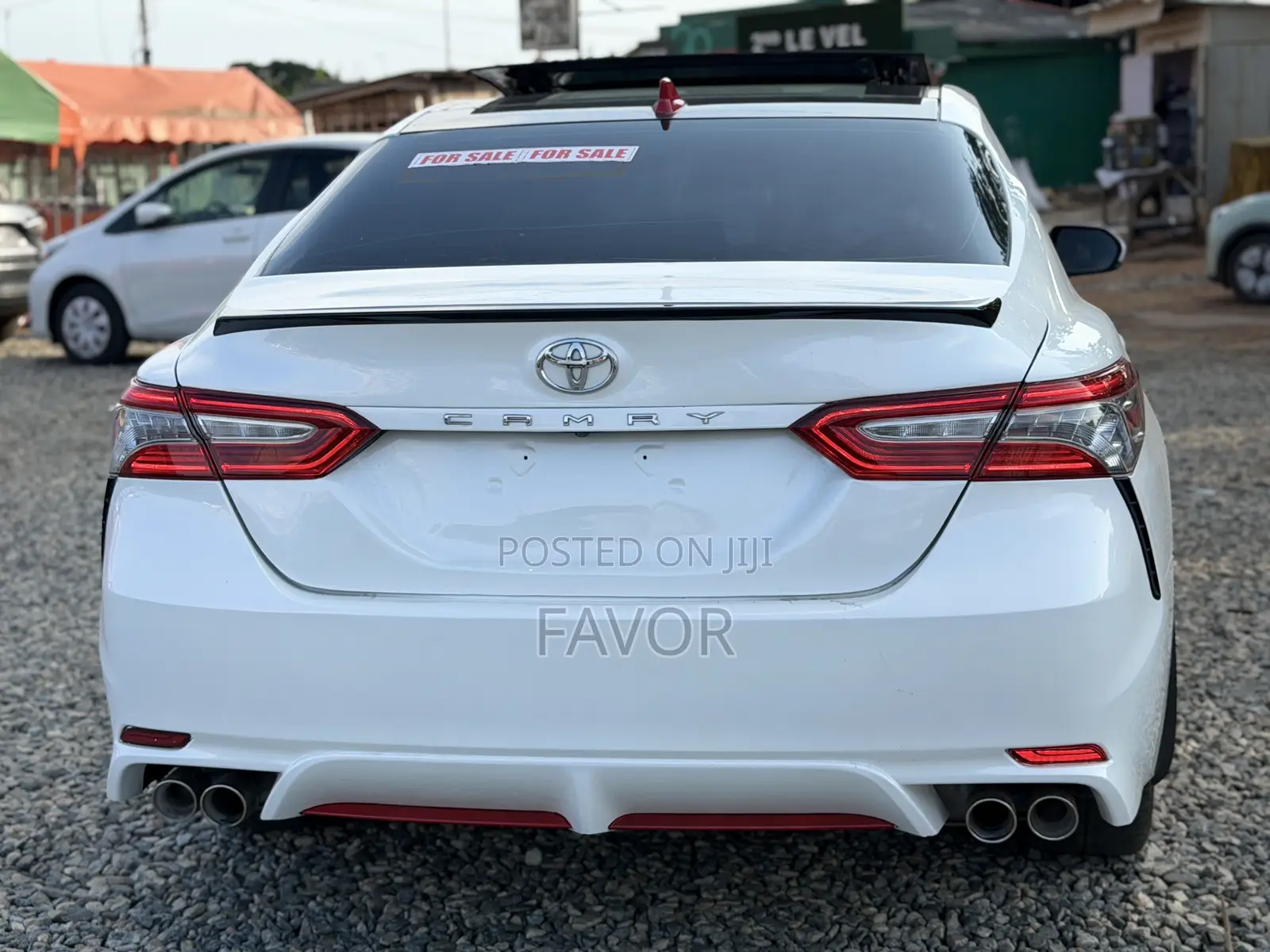 Toyota Camry XSE (2.5L 4cyl 8A) 2019 White