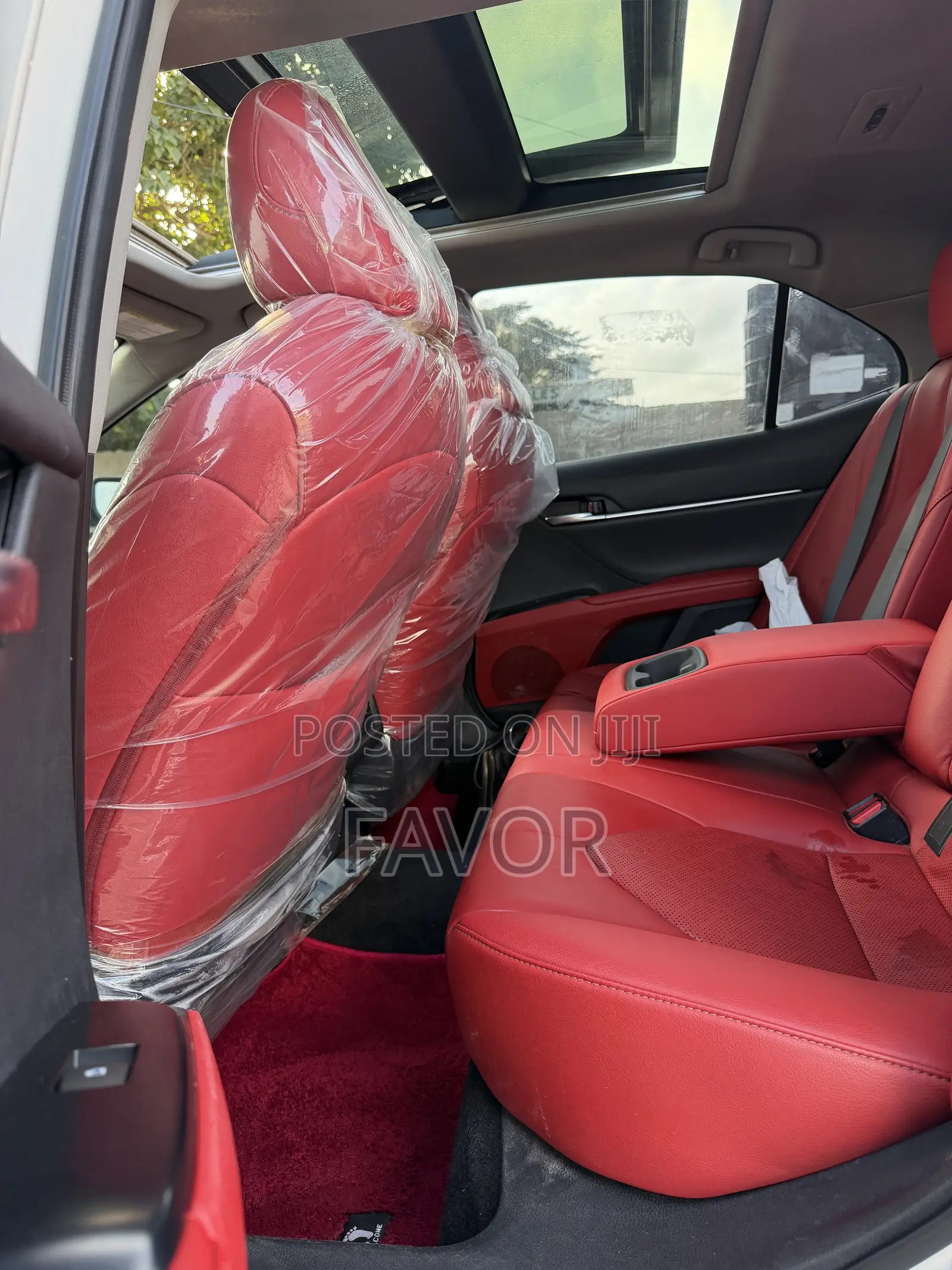 Toyota Camry XSE (2.5L 4cyl 8A) 2019 White