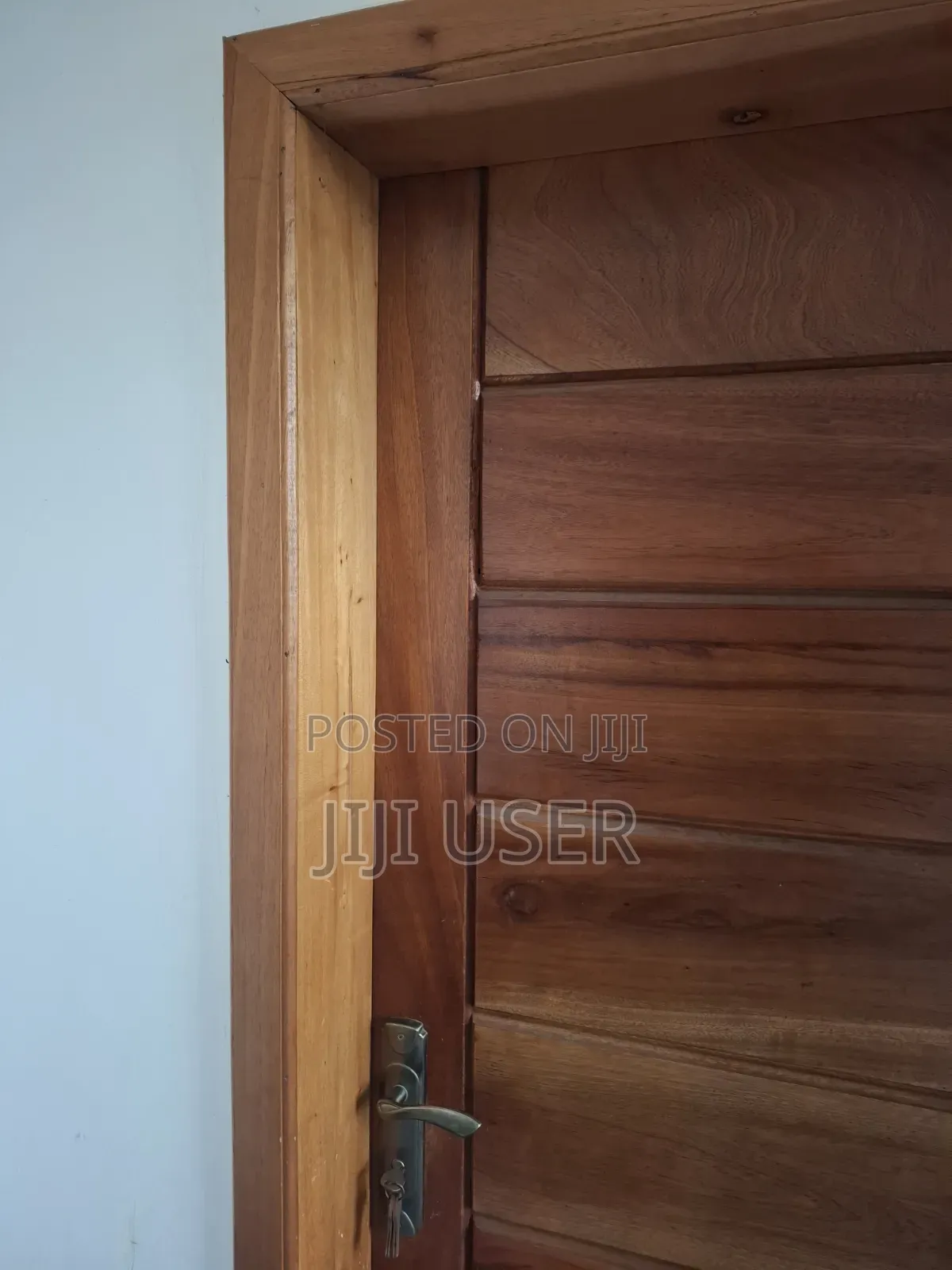 6bdrm Apartment in Old Barrier for sale