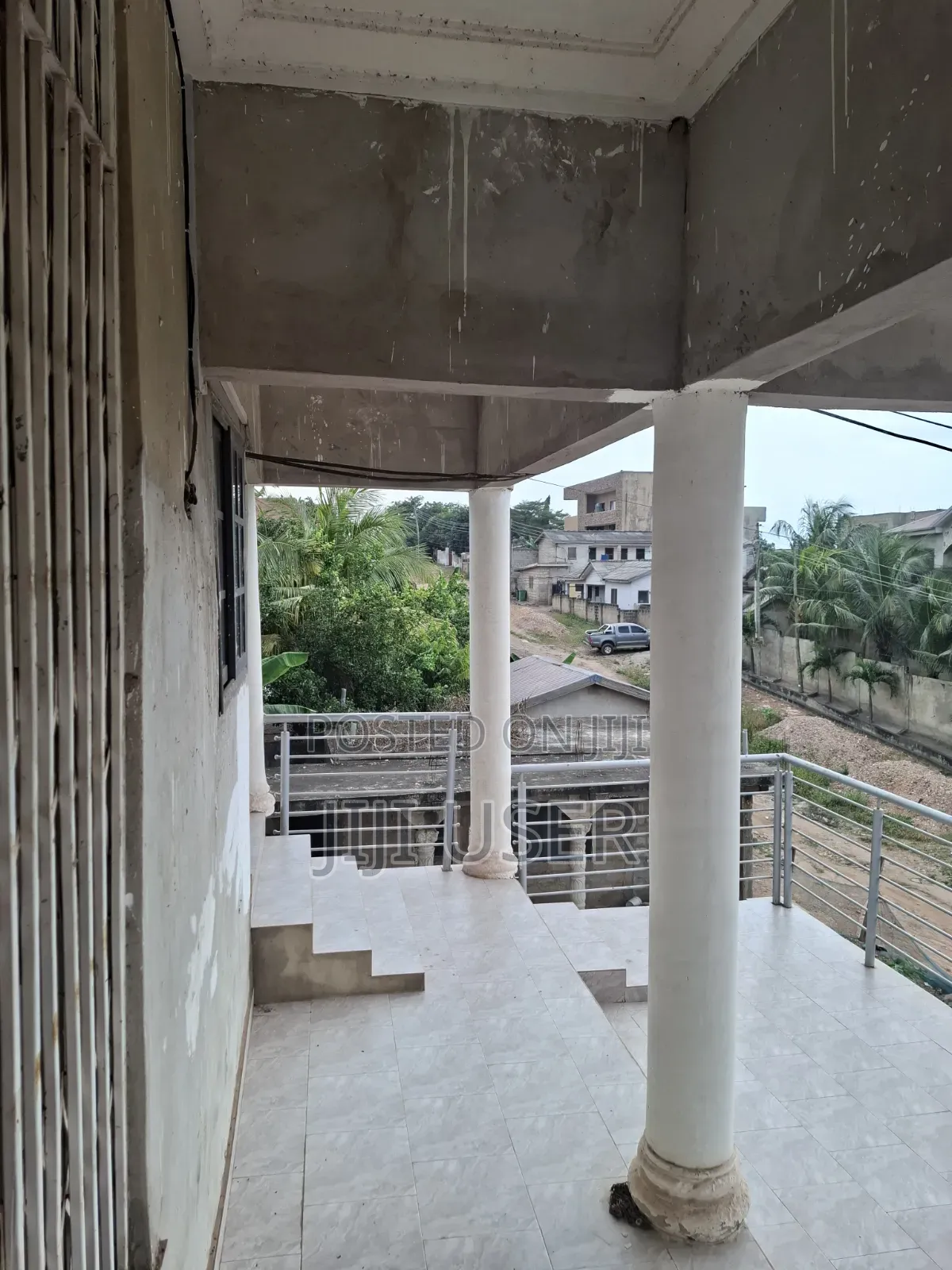 6bdrm Apartment in Old Barrier for sale