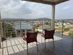 6bdrm Apartment in Old Barrier for sale
