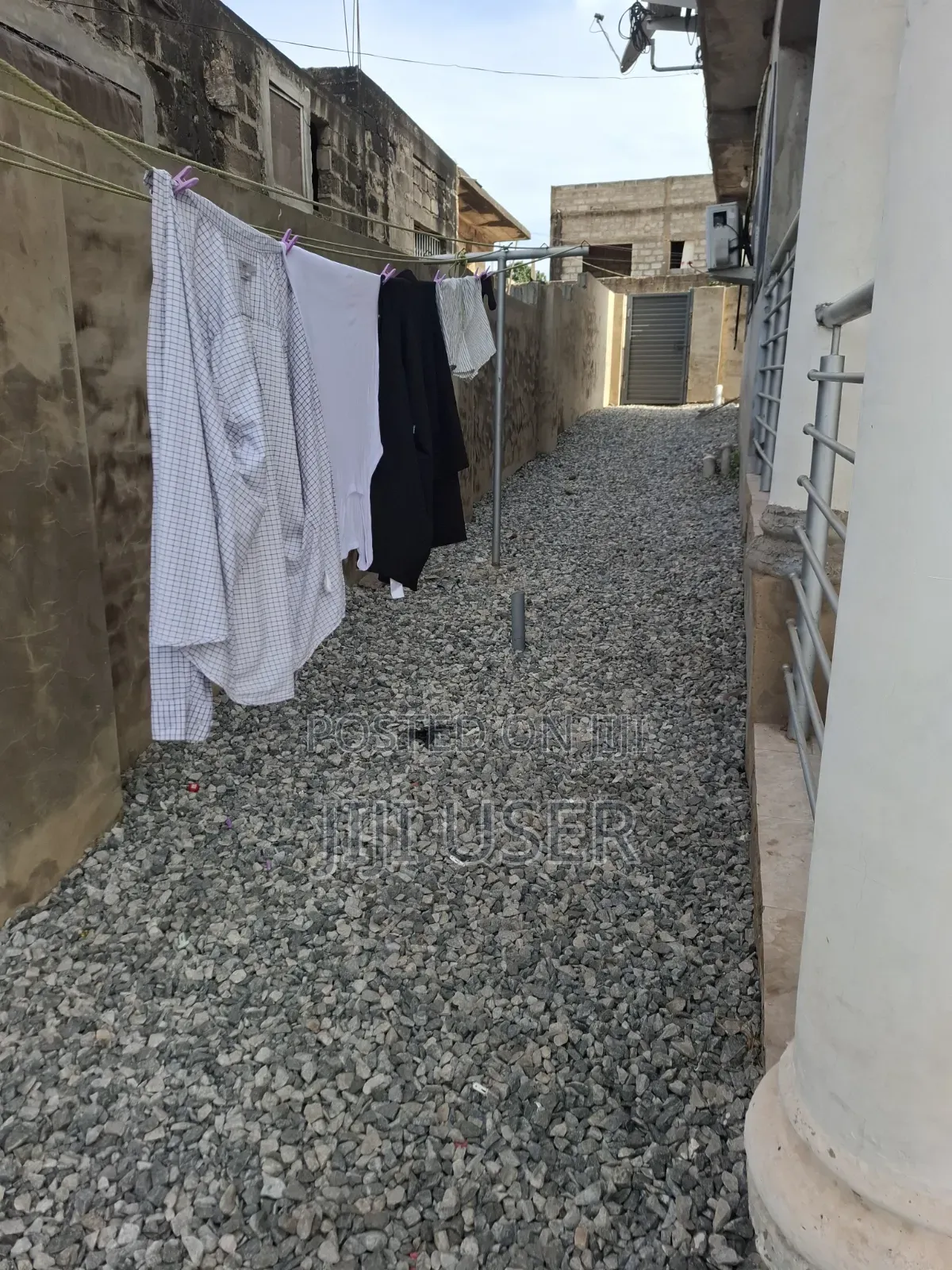 6bdrm Apartment in Old Barrier for sale