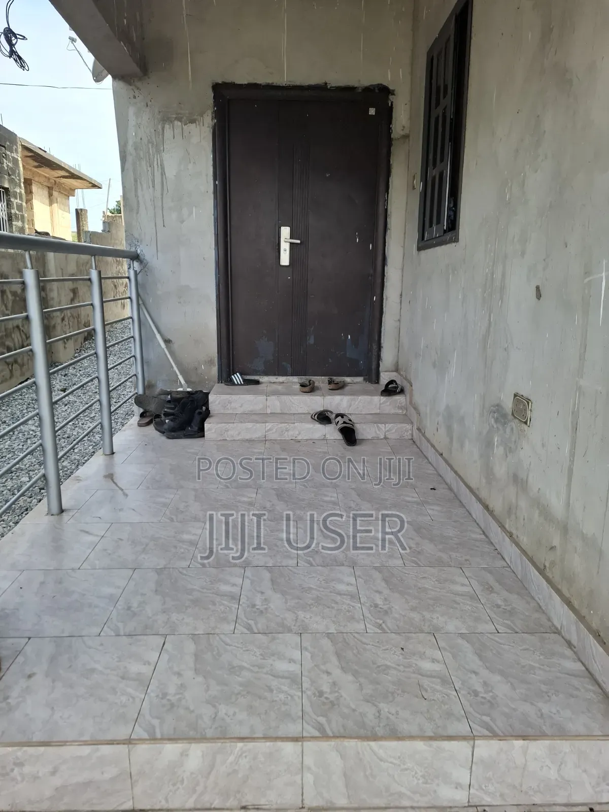 6bdrm Apartment in Old Barrier for sale