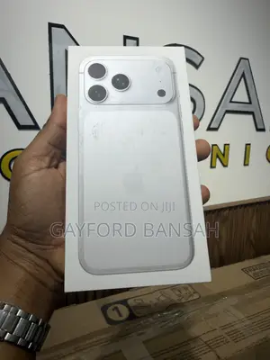 New Apple iPhone 17 Pro Max 256 GB White
