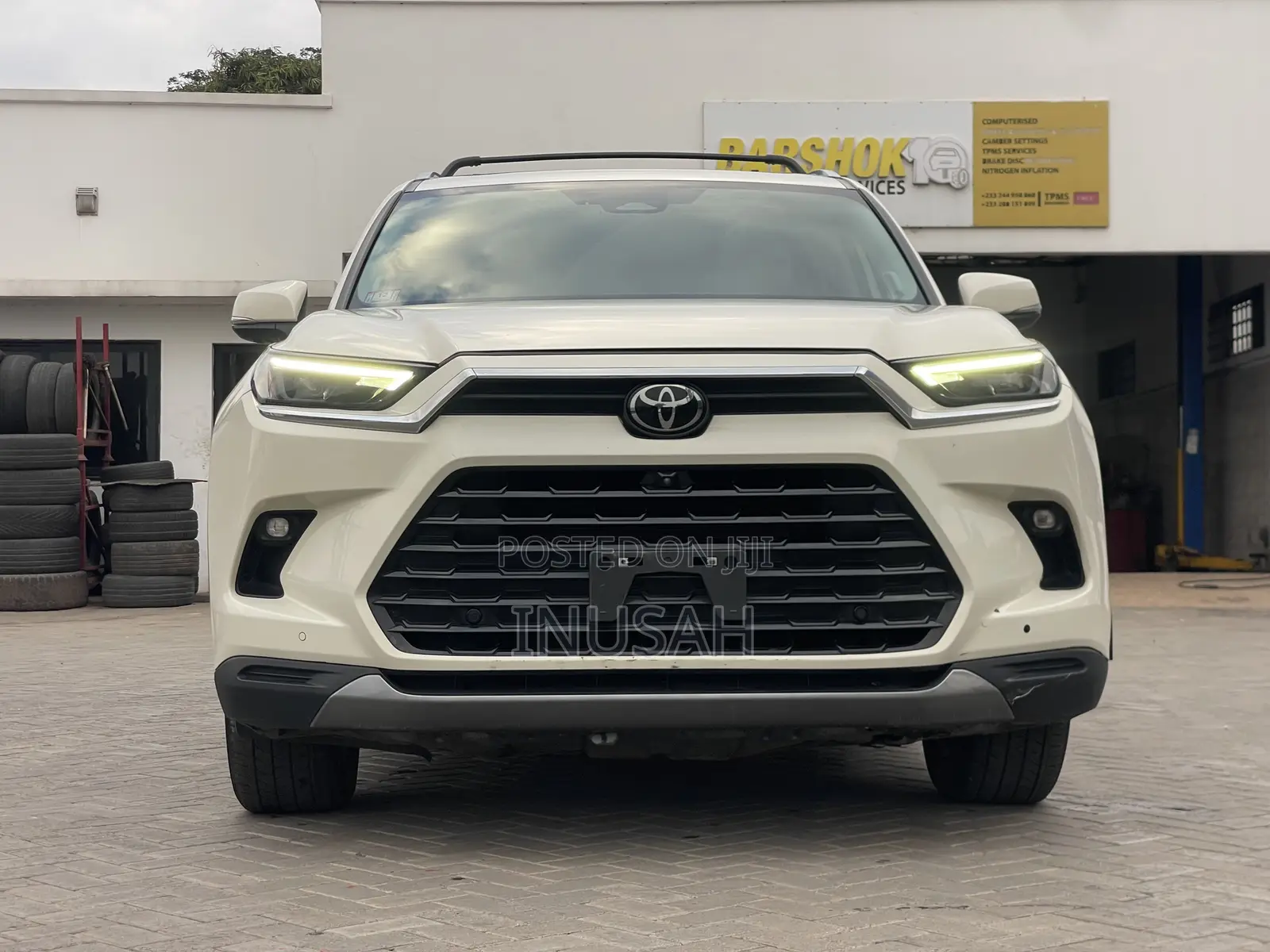 Toyota Highlander Platinum AWD 2024