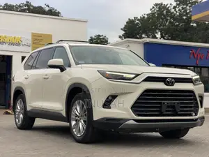 Toyota Highlander Platinum AWD 2024