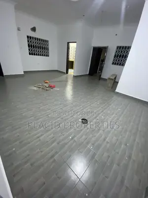 2bdrm Apartment in Ofankor for rent