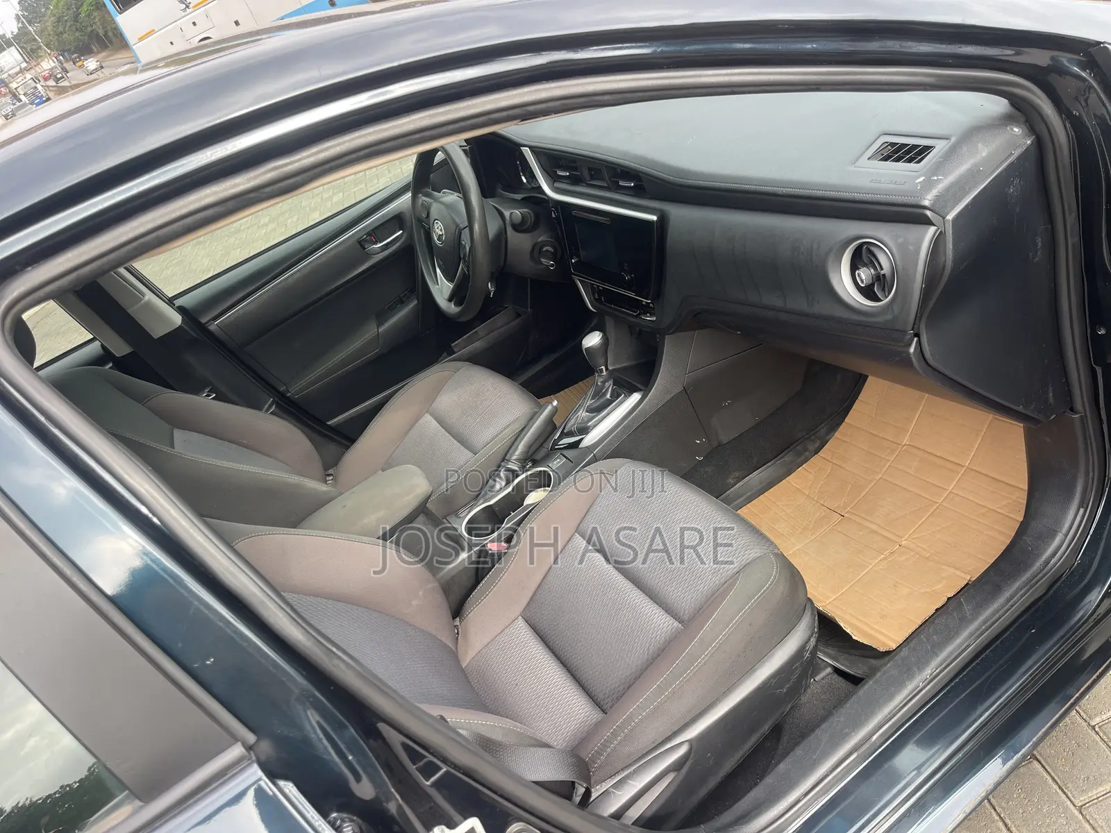 Toyota Corolla 2018 Black