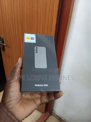 New Samsung Galaxy S24 256 GB Blue