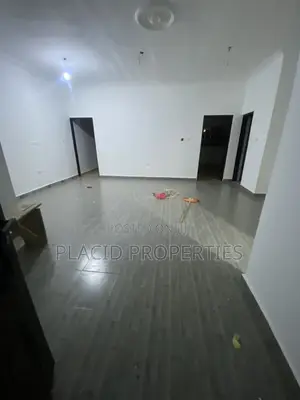 2bdrm Apartment in Ofankor for rent