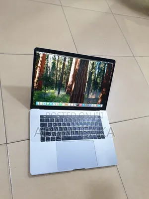 Laptop Apple MacBook Pro 2018 1GB Intel Core i7 SSD 512GB