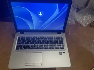 Laptop HP EliteBook 850 G4 8GB Intel Core i7 SSD 256GB