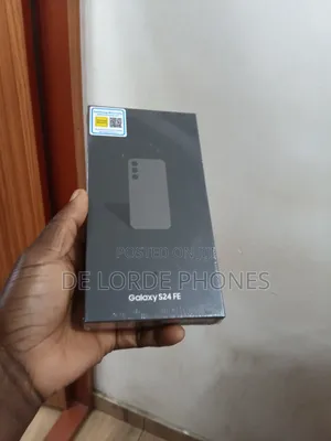 New Samsung Galaxy S24 FE 128 GB Black