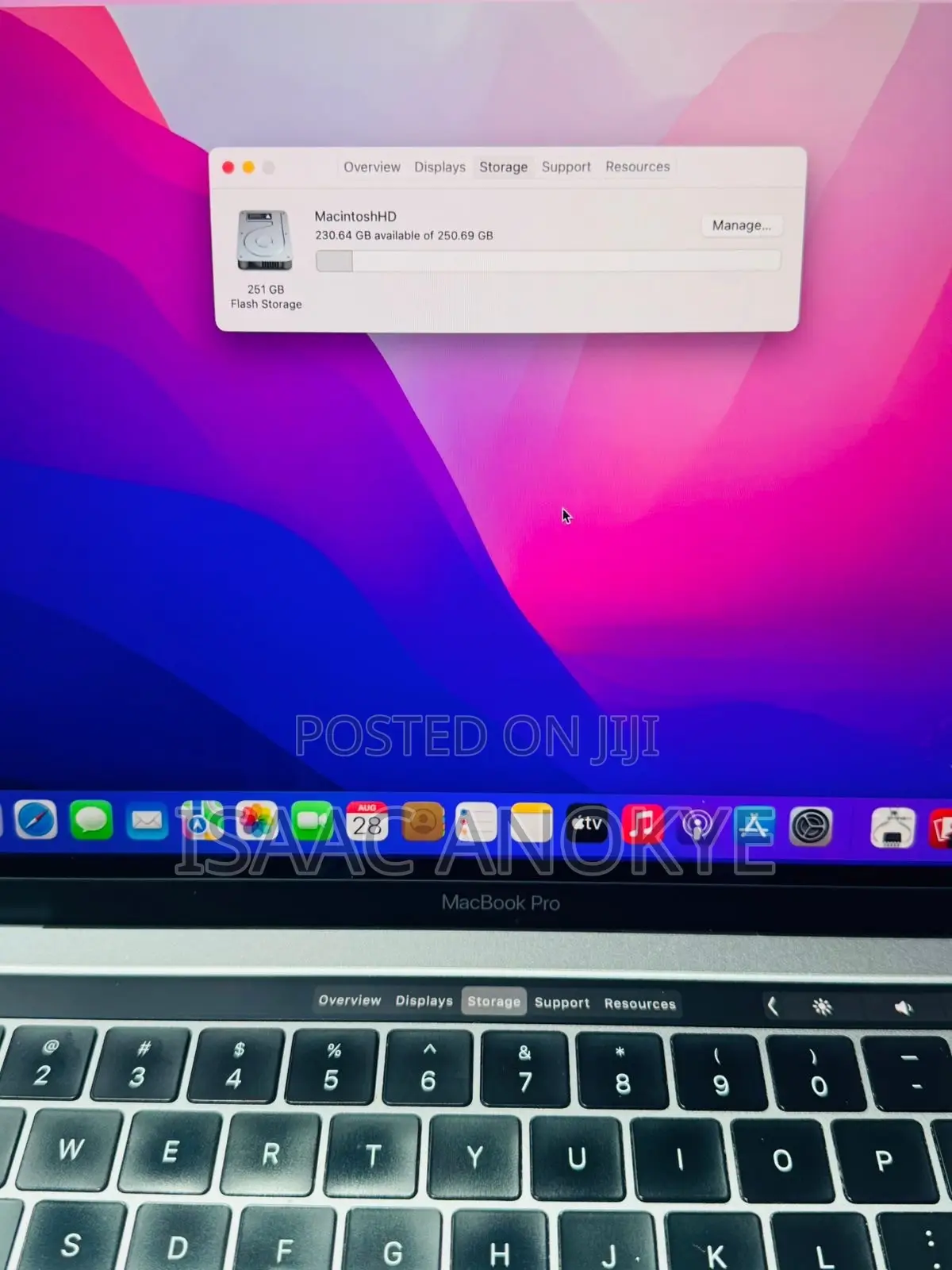 New Laptop Apple MacBook Pro 2017 8GB Intel Core i5 SSD 256GB
