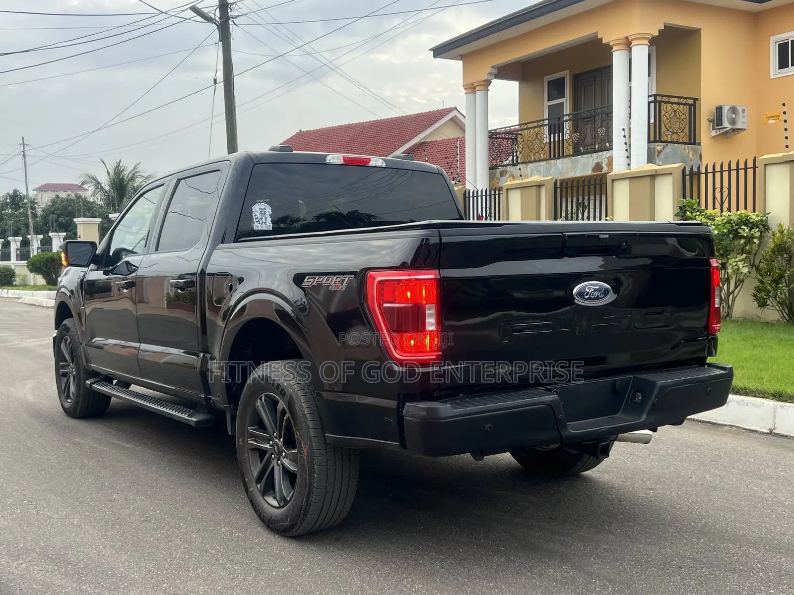 Ford F-150 XLT 2022 Black
