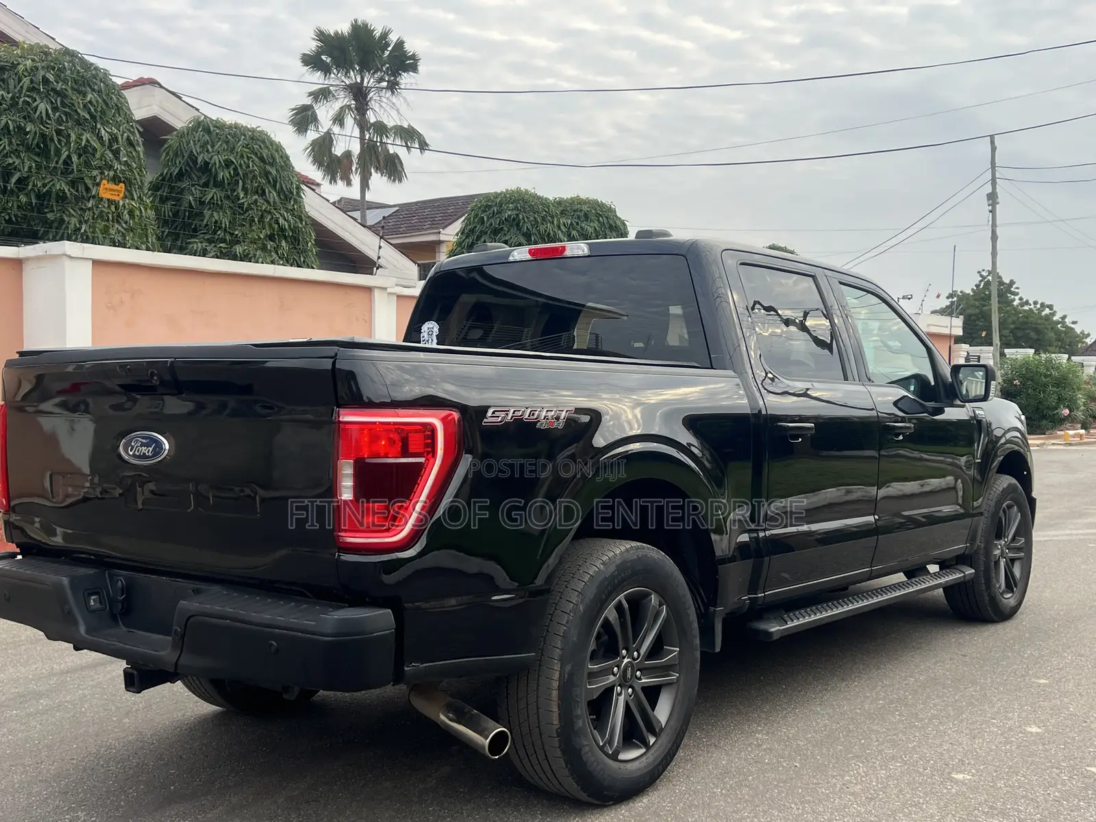 Ford F-150 XLT 2022 Black