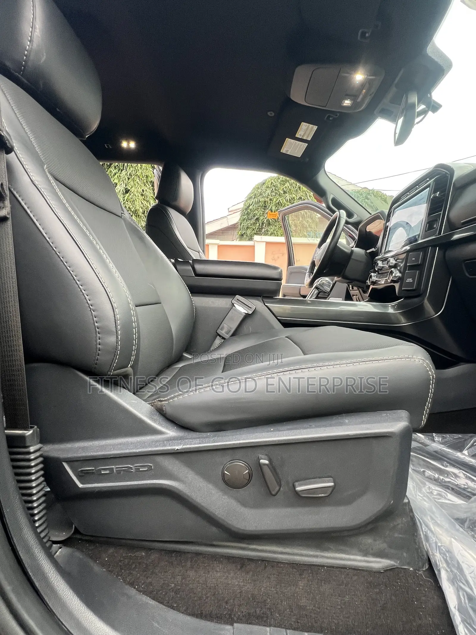 Ford F-150 XLT 2022 Black