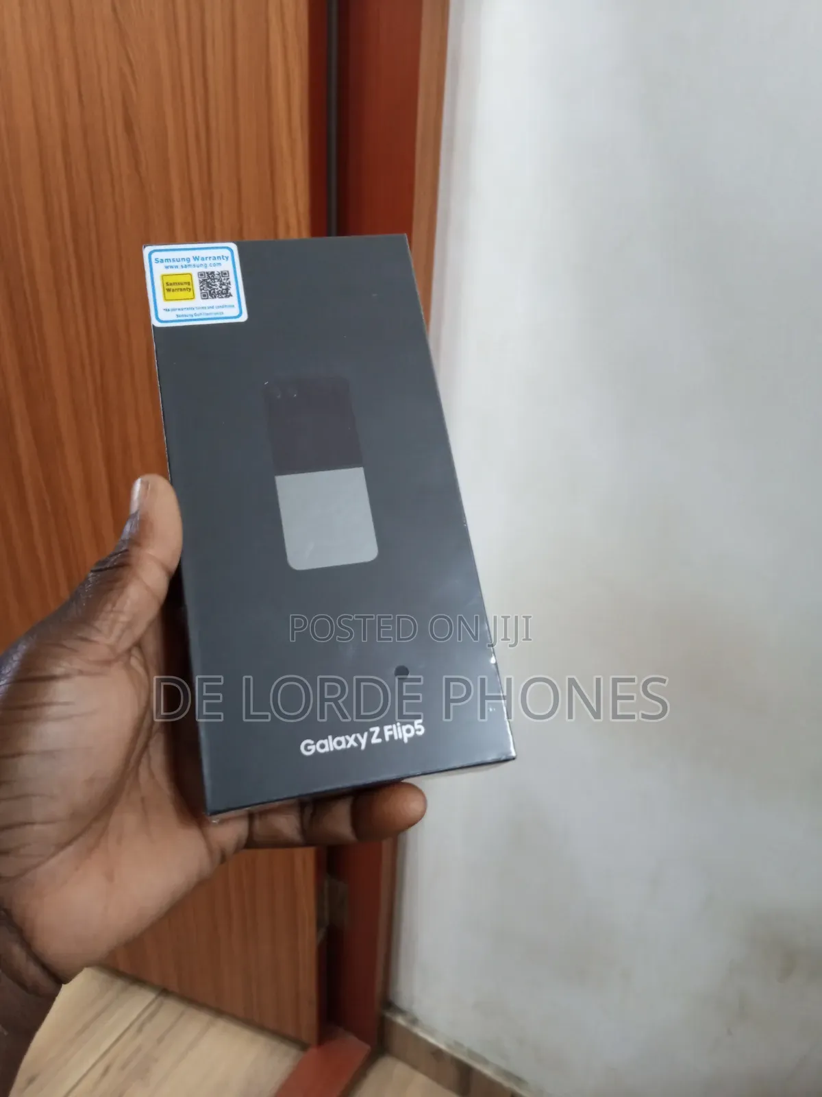 New Samsung Galaxy Z Flip5 256 GB Black