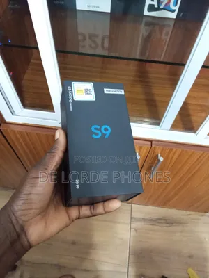 New Samsung Galaxy S9 64 GB Blue