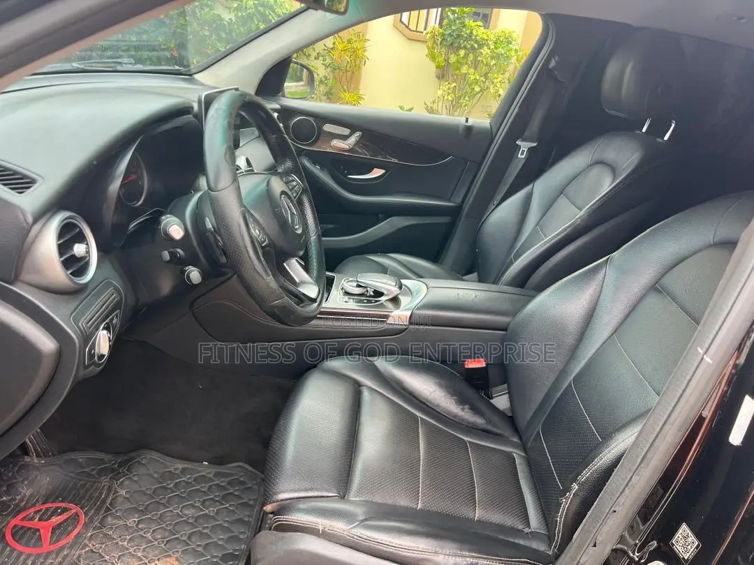 Mercedes-Benz GLC-Class 2016 Black