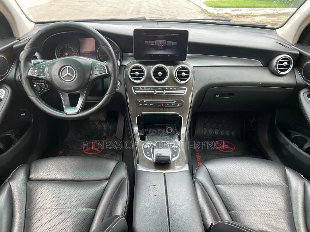 Mercedes-Benz GLC-Class 2016 Black