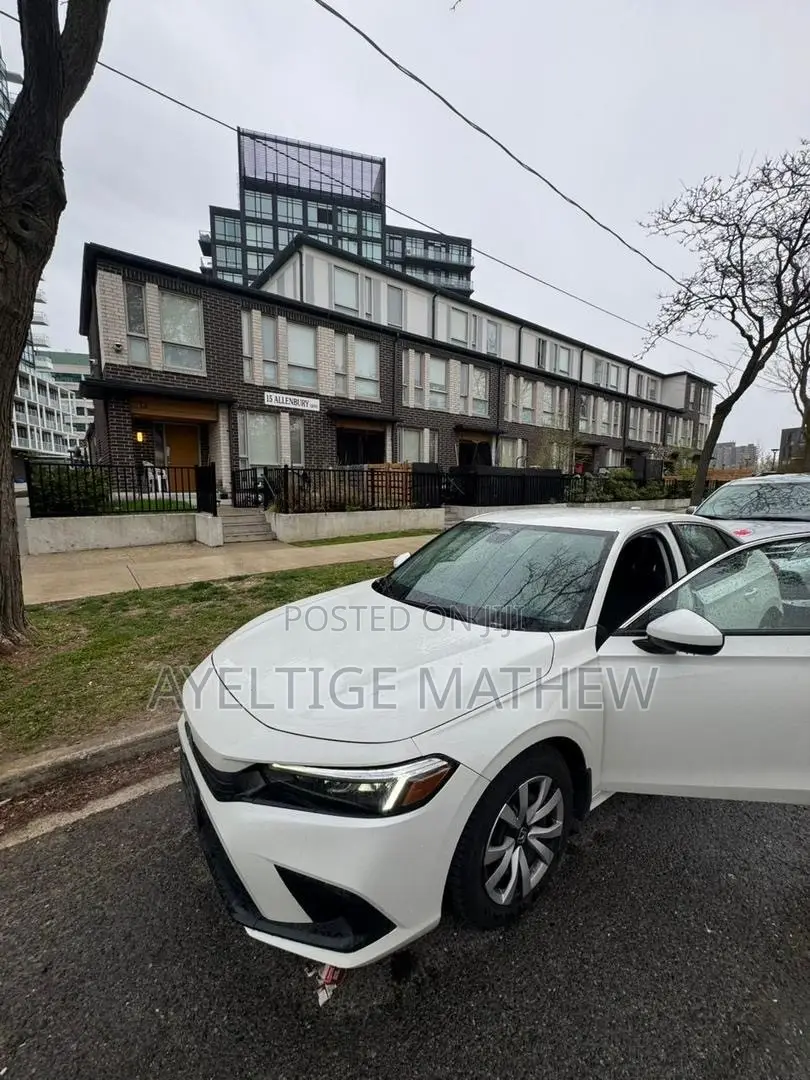 Honda Civic LX CVT 2024 White